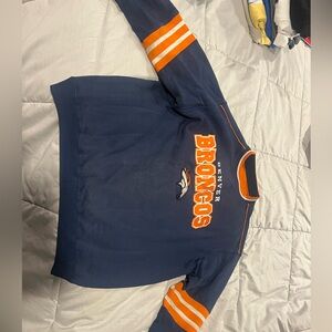 Vintage bronco sweater size large